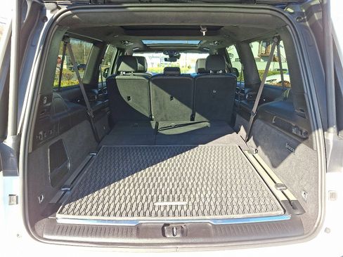 Used 2024 Jeep Grand Wagoneer L Series II w/ Quick Order Packagew 28T image 30