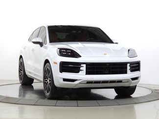 Used 2024 Porsche Cayenne S AWD/4WD video 1