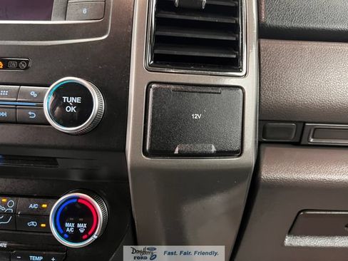 Used 2018 Ford Expedition XLT RWD image 47