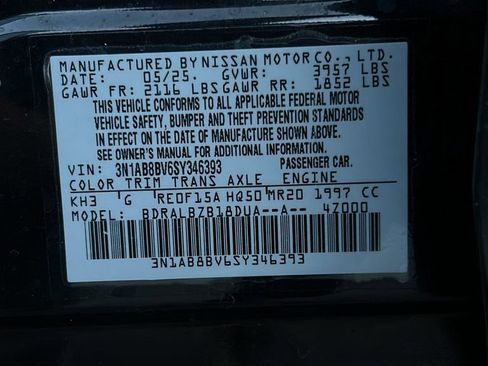 Certified 2025 Nissan Sentra S image 29