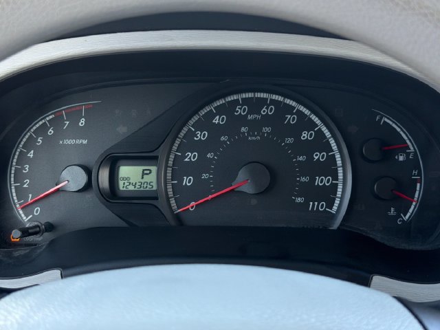 Used 2012 Toyota Sienna LE FWD image 30