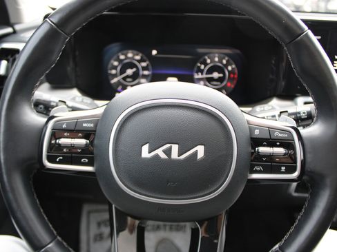 Used 2022 Kia Sorento SX image 22
