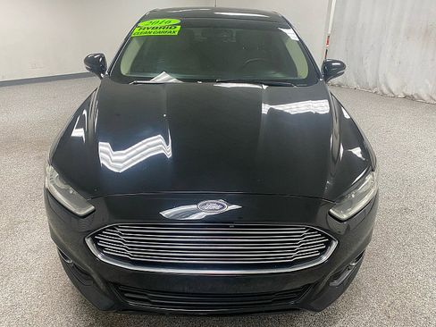 Used 2016 Ford Fusion Energi SE image 3