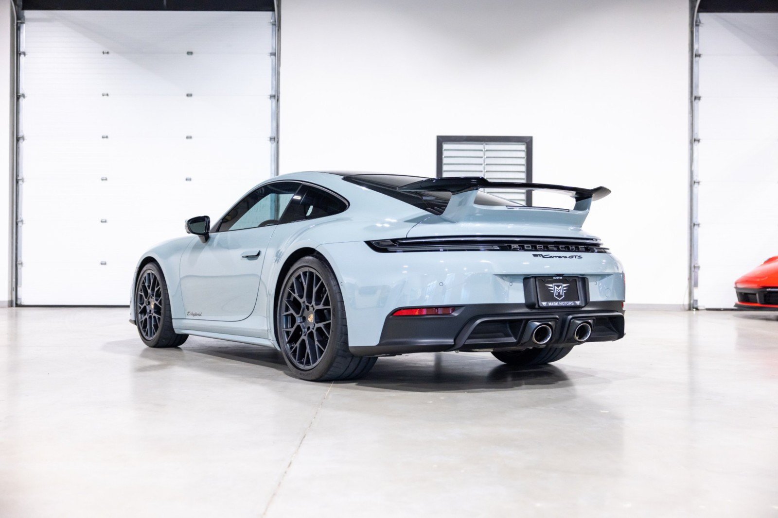 Used 2025 Porsche 911 Carrera GTS RWD image 6