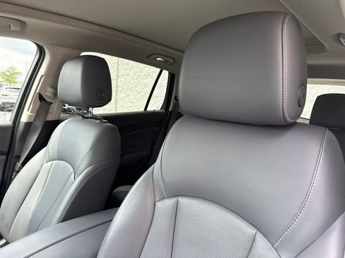 Used 2020 Buick Envision Premium w/ LPO, Active Package AWD/4WD image 13