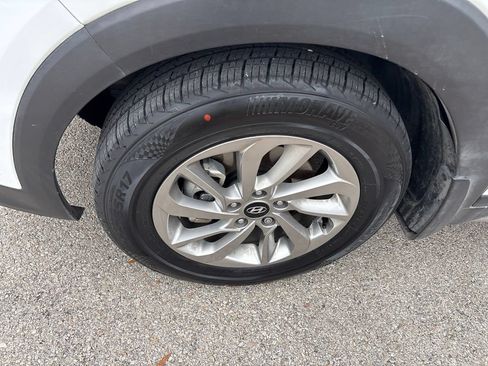 Used 2018 Hyundai Tucson SEL Plus FWD image 9
