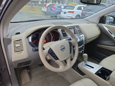 Used 2010 Nissan Murano SL w/ Leather Pkg image 16