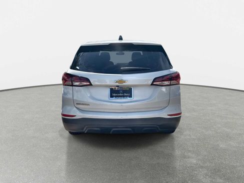 Used 2022 Chevrolet Equinox LS FWD image 7
