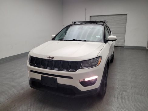 Used 2018 Jeep Compass Latitude w/ Popular Equipment Group FWD image 15