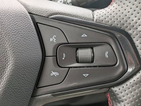 Used 2024 Chevrolet Trax RS image 20