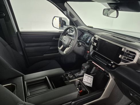 New 2026 Toyota Tundra SR5 image 35