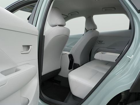 Used 2024 Hyundai Kona SEL w/ Convenience Package image 26