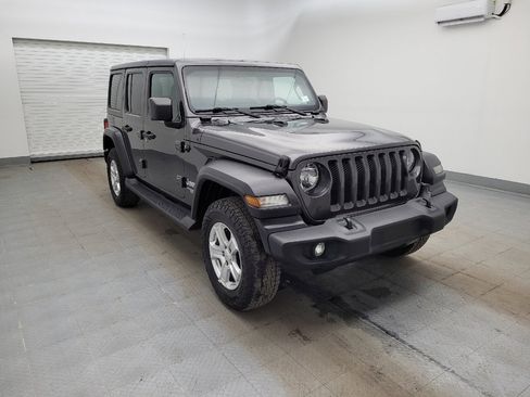 Used 2019 Jeep Wrangler Unlimited Sport S image 13