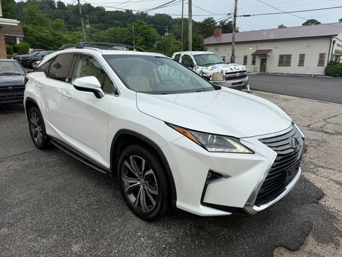 Used 2017 Lexus RX 350 AWD w/ Premium Package image 4