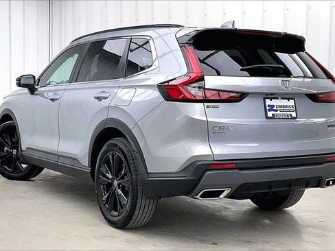 Used 2023 Honda CR-V Sport Touring image 11