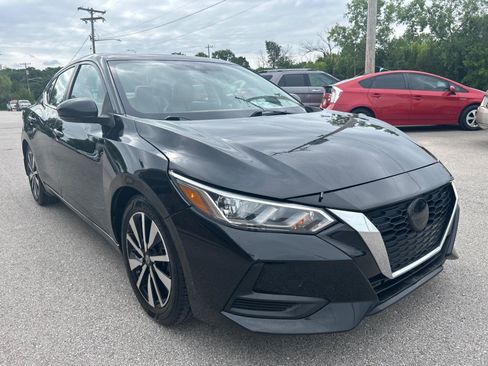 Used 2022 Nissan Sentra SV w/ SV Premium Package FWD image 3