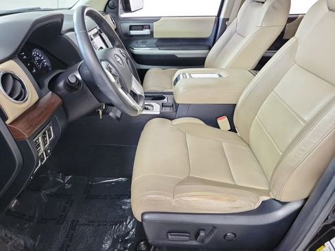 Used 2018 Toyota Tundra Limited w/ Limited Premium Package AWD/4WD image 19