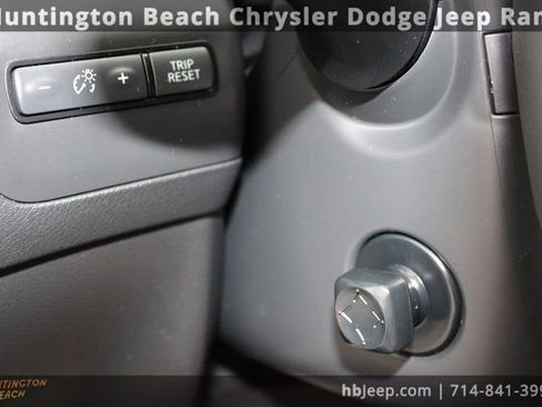 Used 2020 INFINITI Q60 Red Sport 400 w/ Cargo Package image 22