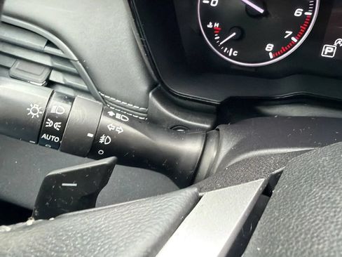 Used 2020 Subaru Outback Premium AWD/4WD image 14