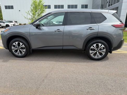 Used 2021 Nissan Rogue SV AWD/4WD image 8
