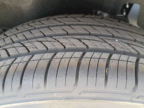 New 2026 Nissan Pathfinder SV image 33