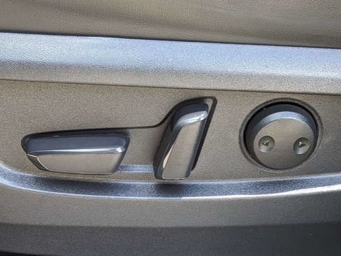Used 2023 INFINITI QX50 Pure FWD image 23