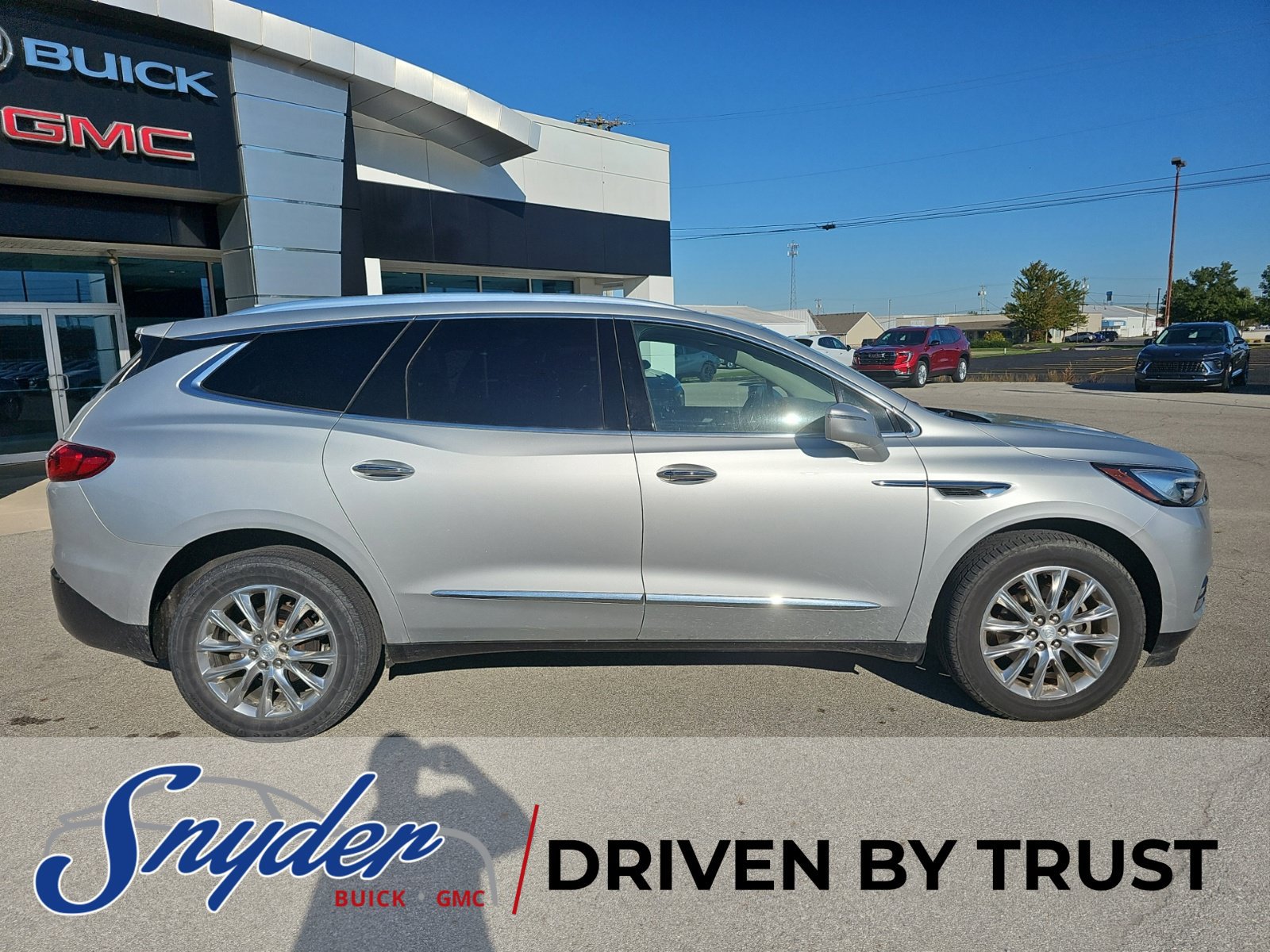 Used 2018 Buick Enclave Premium w/ Experience Buick Package AWD/4WD image 25