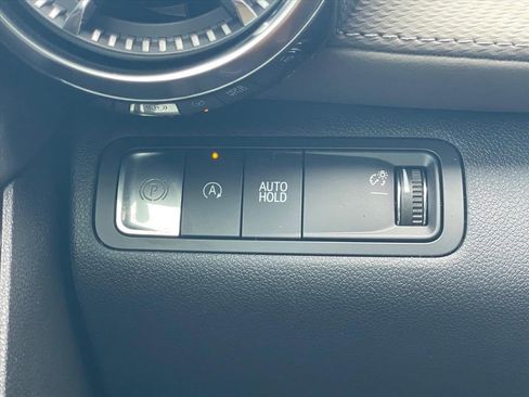 New 2026 Chevrolet Equinox LT w/ Convenience Package II image 18