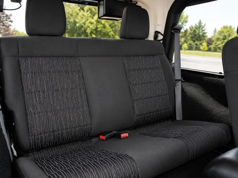 Used 2012 Jeep Wrangler Sport AWD/4WD image 17