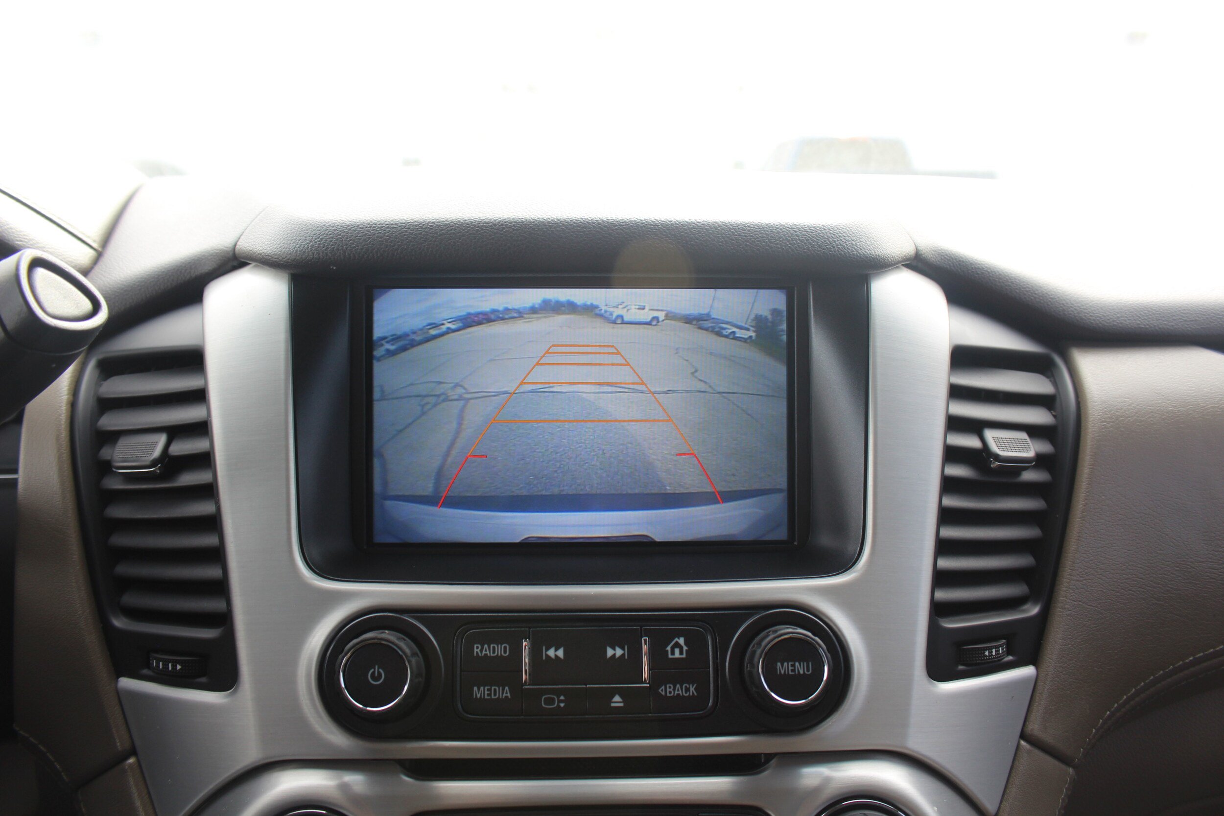 Used 2016 GMC Yukon XL SLE AWD/4WD image 12