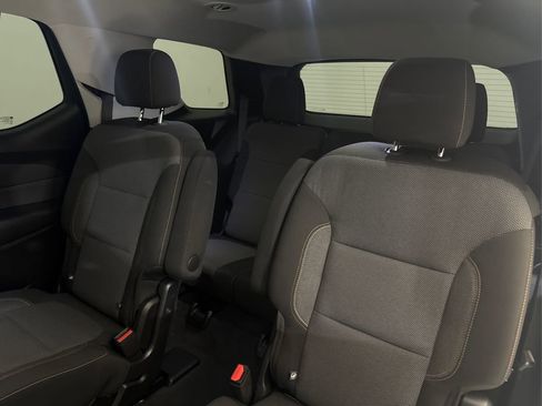 Used 2020 Chevrolet Traverse LT FWD image 26