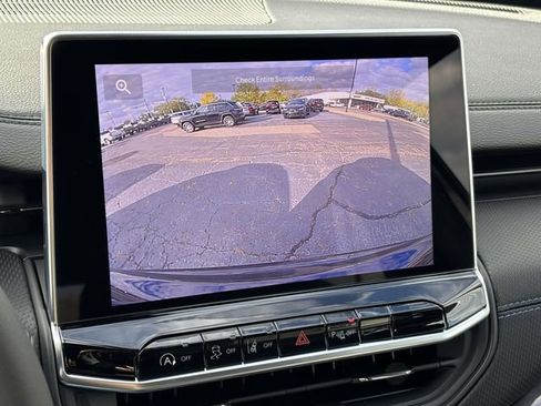 New 2026 Jeep Compass Limited image 21