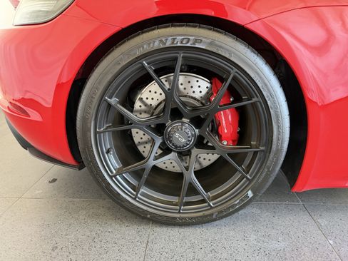 Used 2025 Porsche 718 Cayman GT4 RS image 12