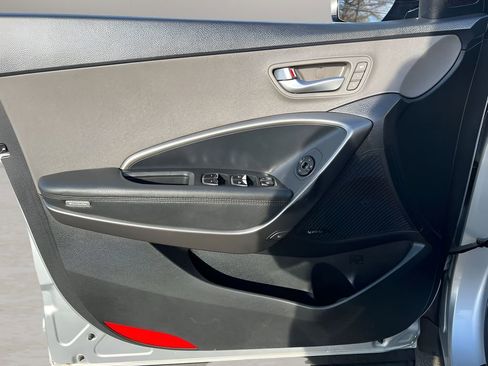 Used 2018 Hyundai Santa Fe SE w/ SE Ultimate Tech Package 03 image 17