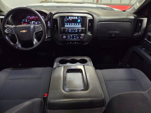 Used 2018 Chevrolet Silverado 1500 LT RWD image 7
