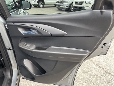 New 2026 Chevrolet TrailBlazer LT w/ Convenience Package FWD image 37