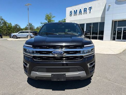Used 2024 Ford Expedition Max Limited AWD/4WD image 9