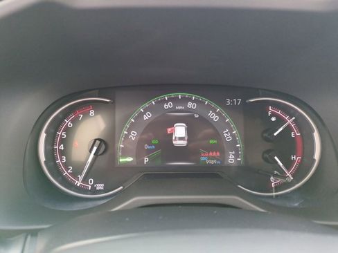 Certified 2025 Toyota RAV4 XLE w/ Convenience Package image 11