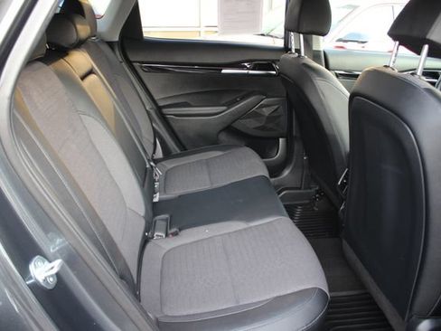 Used 2023 Kia Seltos S FWD image 28
