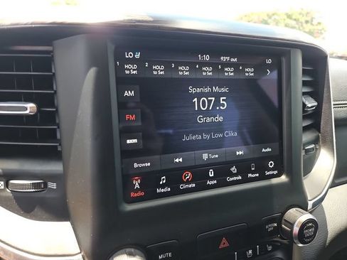 Used 2020 RAM 1500 Laramie AWD/4WD image 13