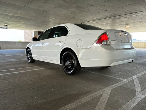 Used 2007 Ford Fusion S FWD image 5
