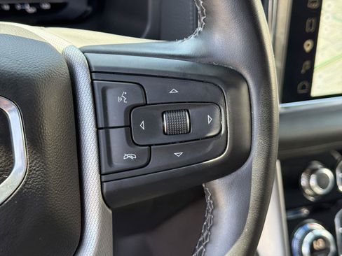 Used 2024 GMC Yukon Denali AWD/4WD image 36