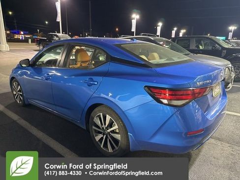 Used 2021 Nissan Sentra SV w/ SV Premium Package image 3