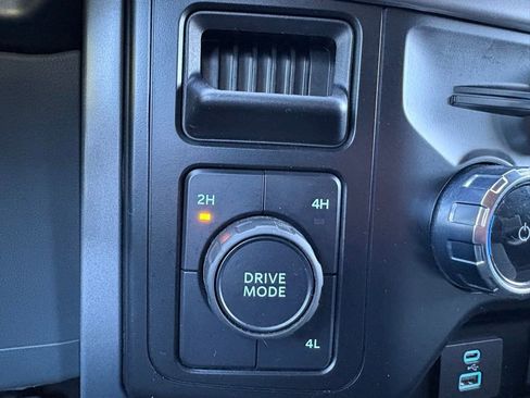 Used 2024 Ford F150 XLT AWD/4WD image 32