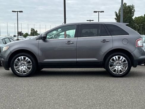 Used 2010 Ford Edge Limited FWD image 9