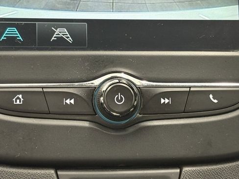 Used 2018 Chevrolet Malibu LT image 21