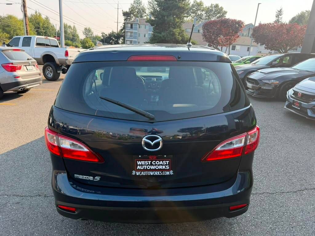 Used 2014 MAZDA MAZDA5 Sport FWD image 8