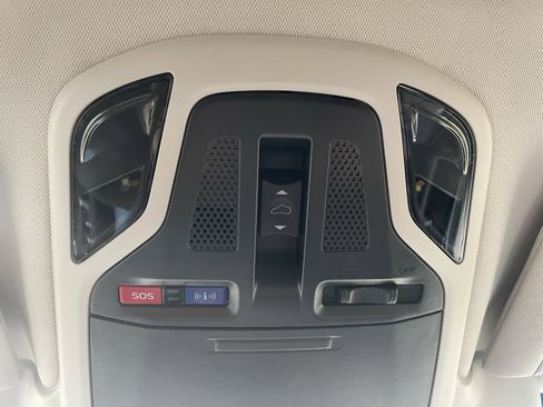 Used 2020 Subaru Outback Limited image 31