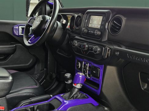 Used 2018 Jeep Wrangler Unlimited Sport S AWD/4WD image 9