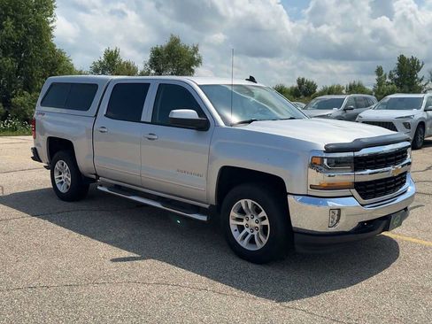 Certified 2018 Chevrolet Silverado 1500 LT w/ All Star Edition AWD/4WD image 3